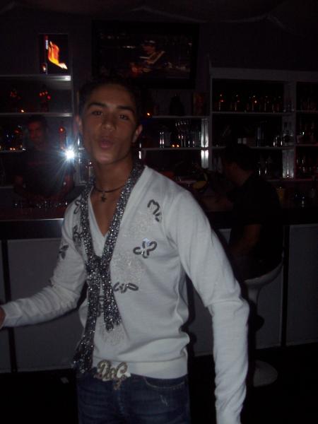 nezar @ opium